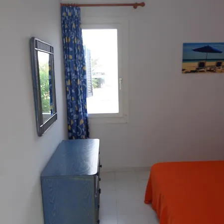 Habitaciones Residencial Corralejo Centro Playa Коральео