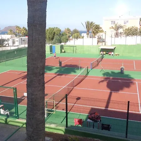 Habitaciones Residencial Corralejo Centro Playa Гостевой дом *