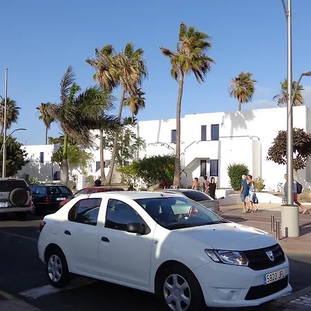 Gasthof Habitaciones Residencial Corralejo Centro Playa