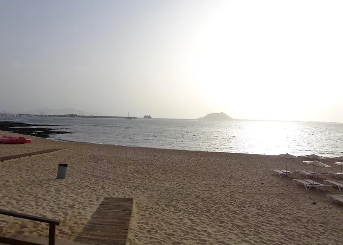 Habitaciones Residencial Corralejo Centro Playa Гостевой дом *