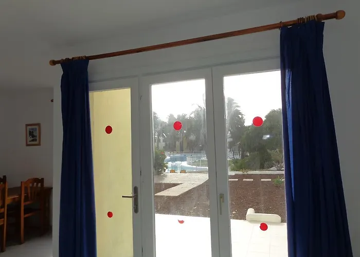 Гостевой дом Habitaciones Residencial Corralejo Centro Playa *