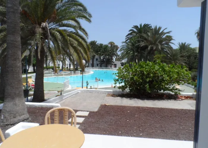 Habitaciones Residencial Corralejo Centro Playa Guest house