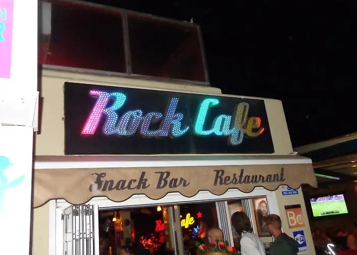 Habitaciones Residencial Corralejo Centro Playa Гостевой дом *