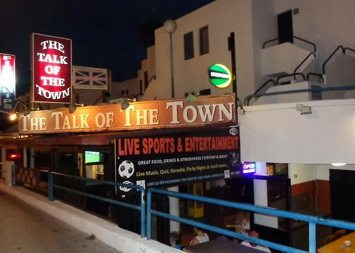 Habitaciones Residencial Corralejo Centro Playa Гостевой дом *