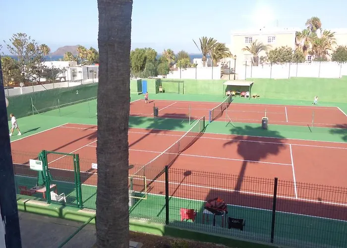 Habitaciones Residencial Corralejo Centro Playa Гостевой дом *