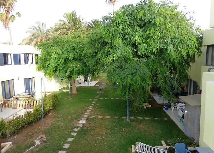 Habitaciones Residencial Corralejo Centro Playa Гостевой дом Коральео