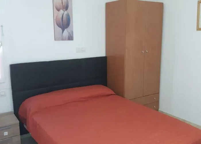 Habitaciones Residencial Corralejo Centro Playa Гостевой дом Коральео