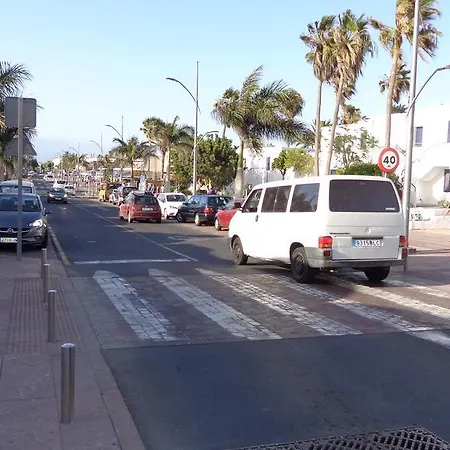 Residencial Centro Playa Πανσιόν Κοραλέχο